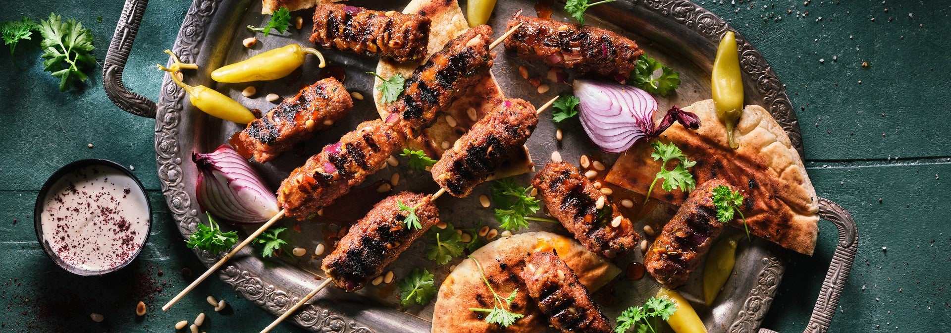 קבב צמחוני עסיסי ומתובל עם SENSATIONAL MINCE טחון צמחוני